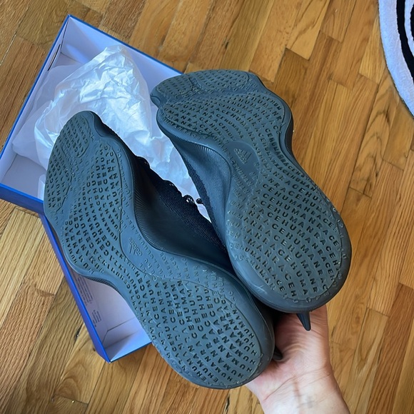 Adidas Human Race Sichona US Men’s 10.5 [Lightly Used] - Picture 4 of 4